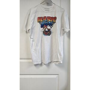 Jen8948 Vintage Mario Kart T-Shirt, Size XL White .